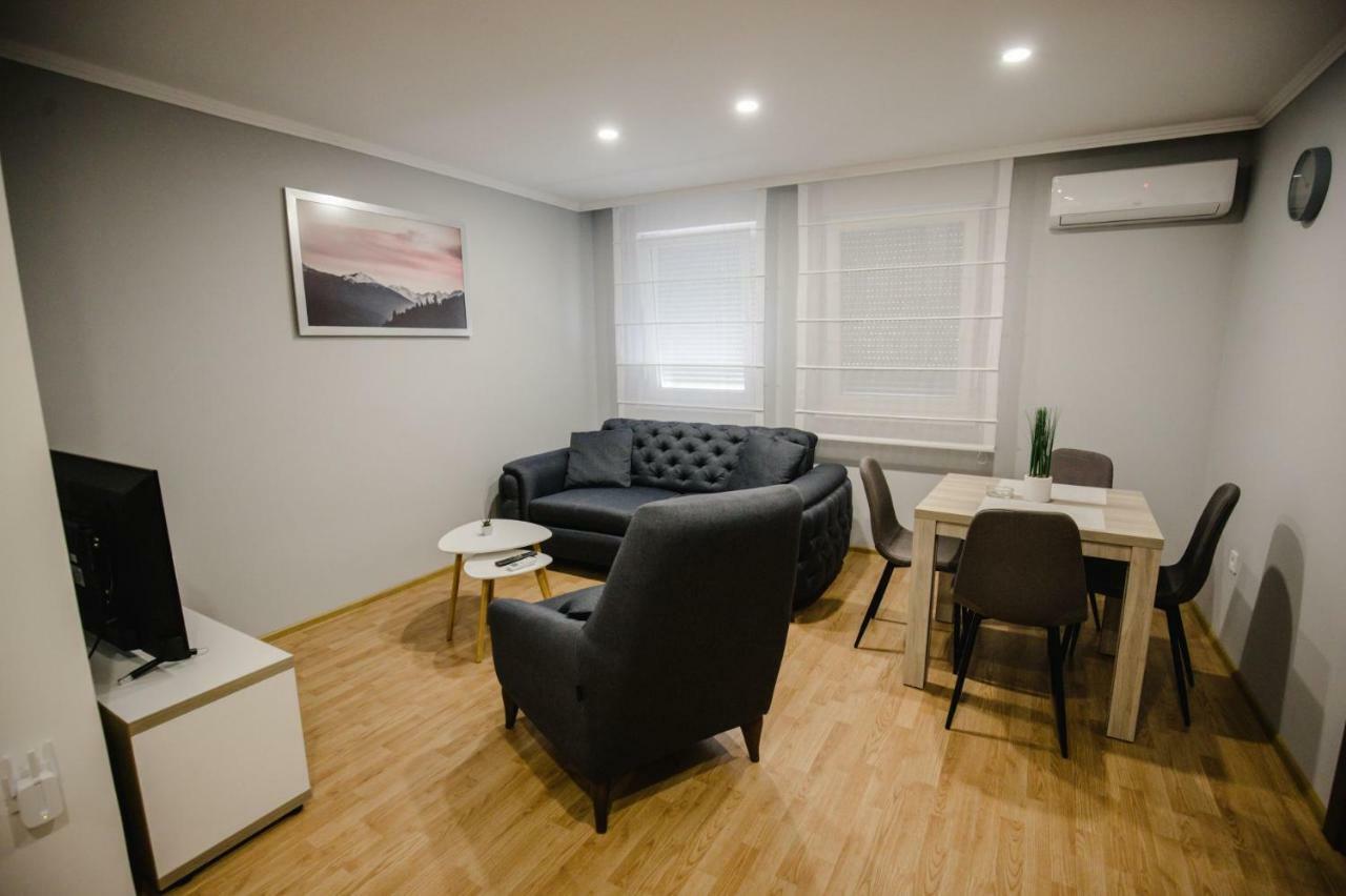 شقة Brčko  في Trupl Apartman 5 - Stan Na Dan المظهر الخارجي الصورة